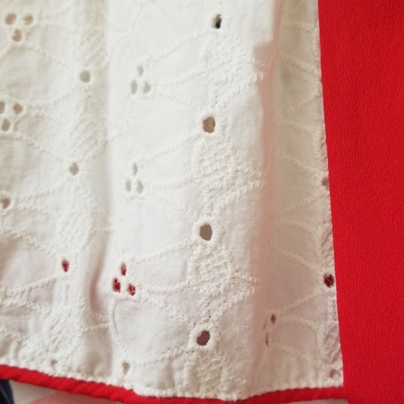 Forever 21 Strapless Eyelet Top - Picture 4 of 4